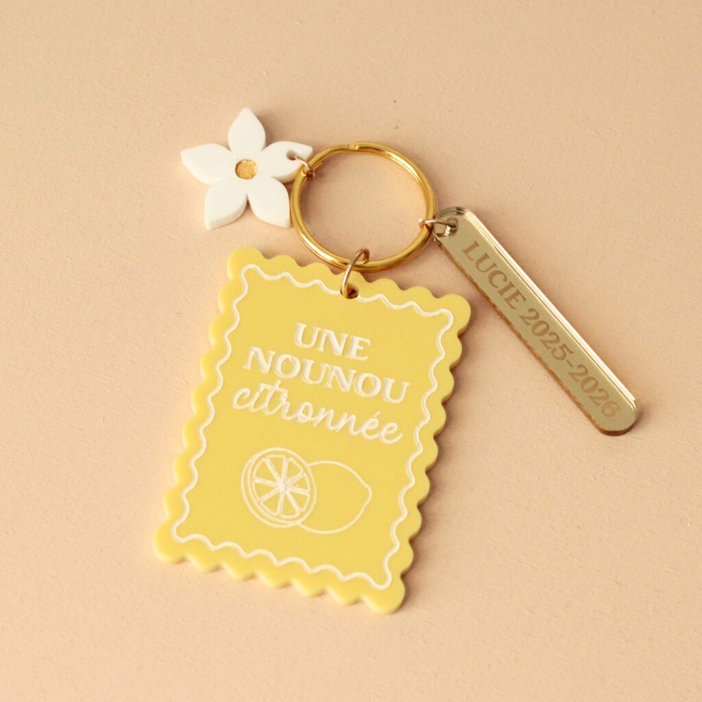 Porte-clés maîtresse personnalisé en acrylique citron – cadeau de fin d’année scolaire artisanal