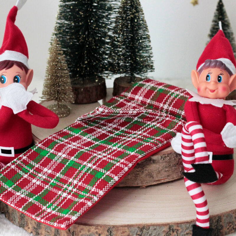 Lit miniature en tissu pour lutin farceur, accessoire de Noël