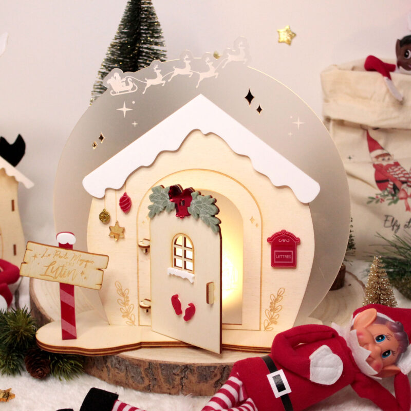 Porte magique du lutin farceur en bois